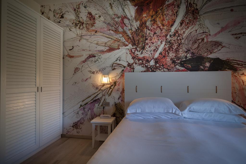 Arli Hideaway - Adults Only